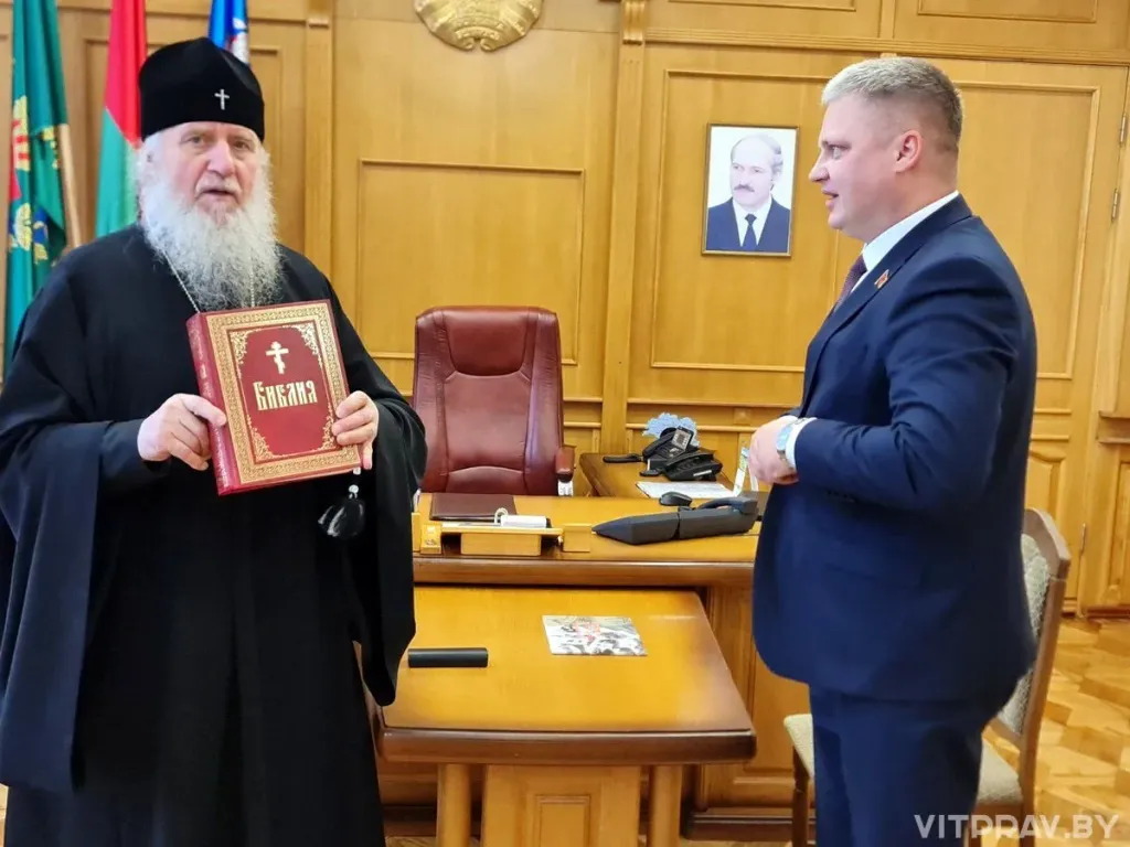 Глава Кургана вручил Ордена Мужества семьям погибших бойцов СВО